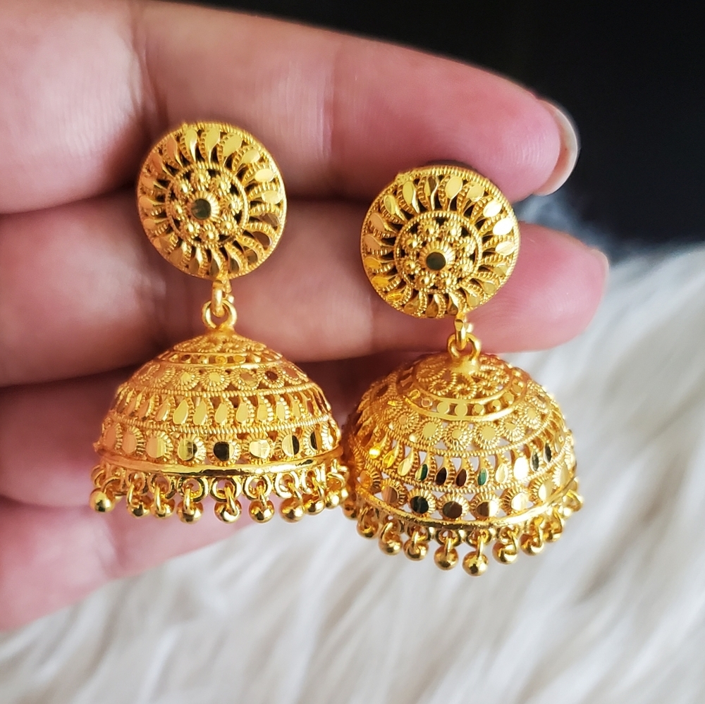 Goldplated bollywood Indian earrings